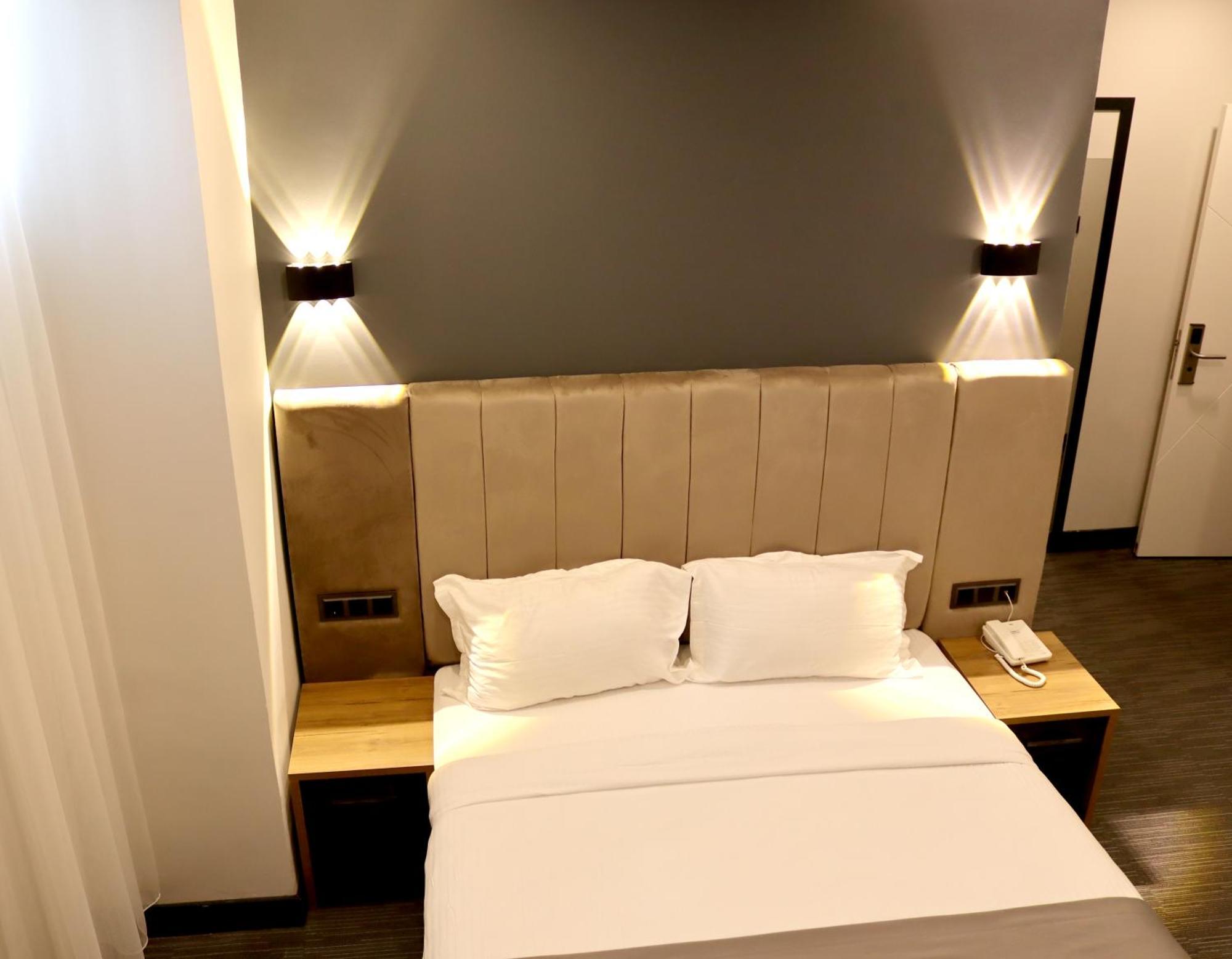Home Plus Hotel Istanbulská provincie Exteriér fotografie